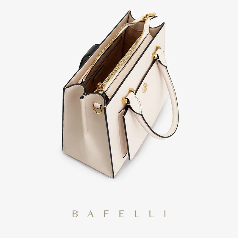 LUXURIOUS AND ELEGANT DESIGNER HANDBAG