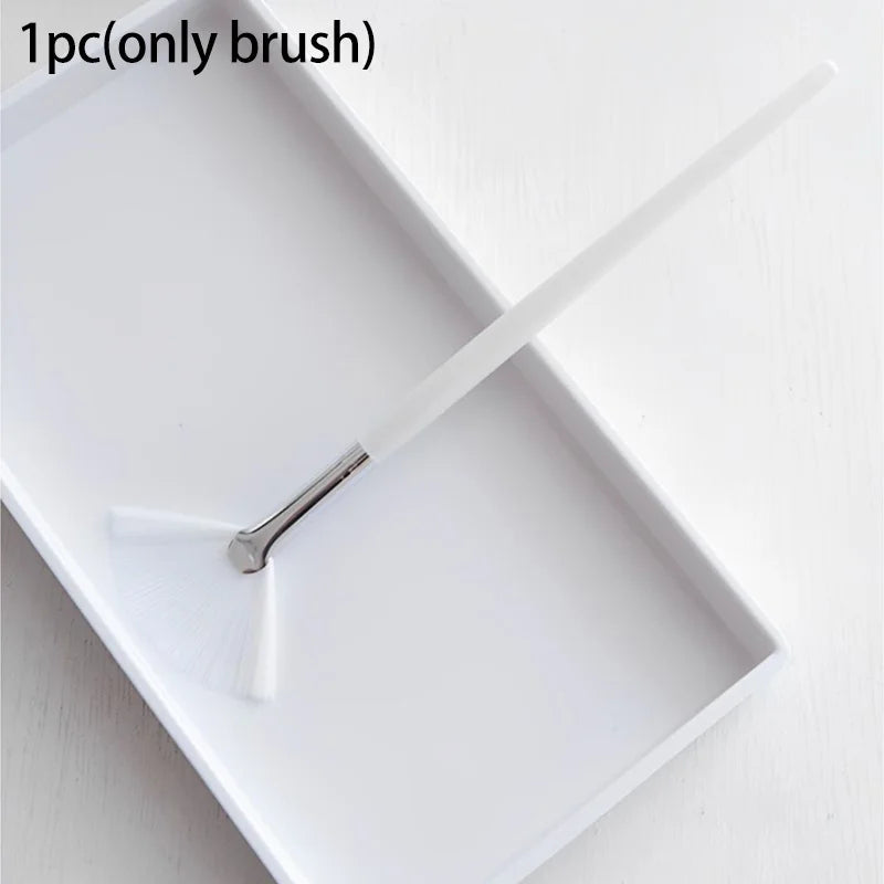 White Mask Applicator Set